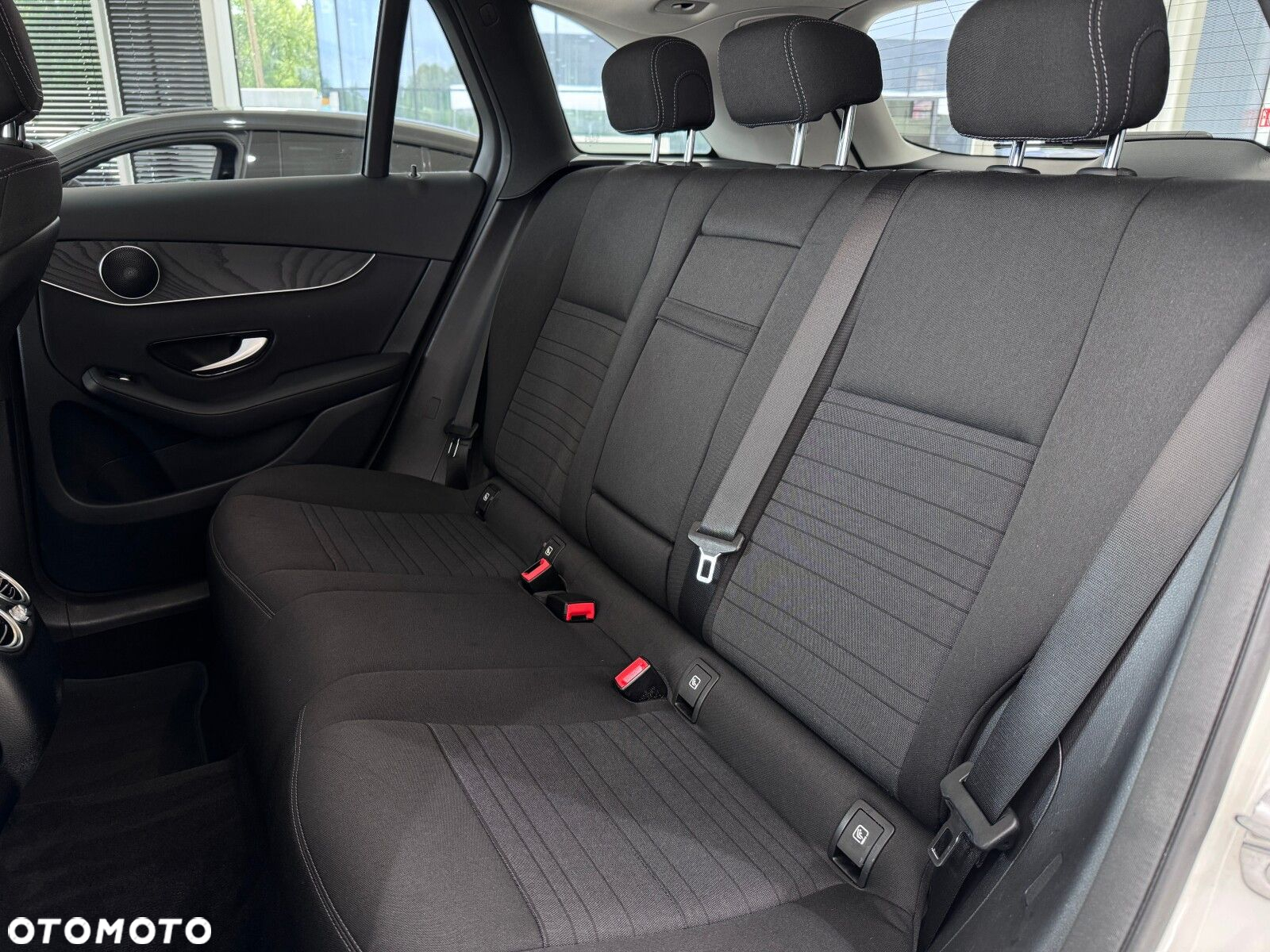 Mercedes-Benz GLC 200 d 4-Matic Business Edition - 13