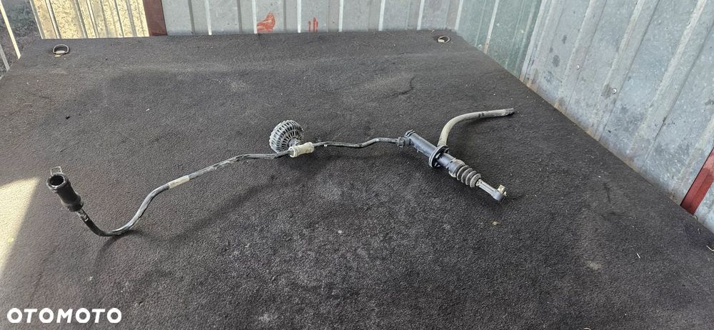 Pompka sprzęgła przewód 308510021r Renault Megane 3 1,5 DCI - 1