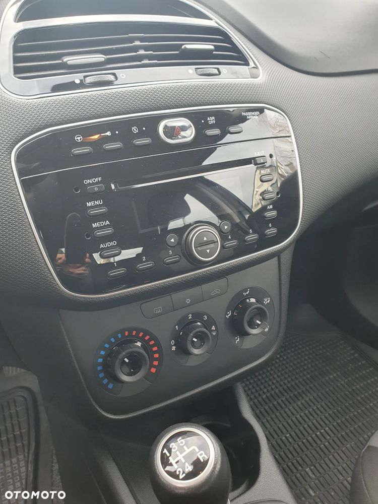 Fiat Punto 1.4 Easy S&S Euro6 - 10