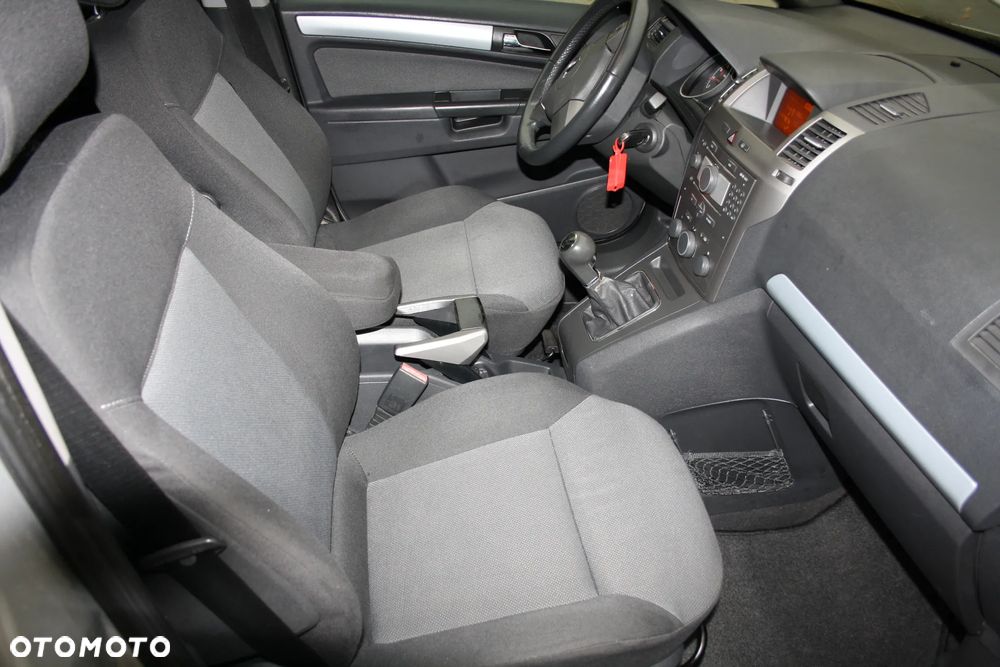 Opel Zafira 1.8 Active - 17