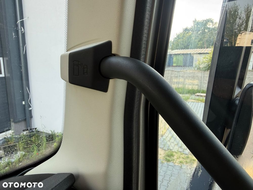 Volvo FH500/EURO6//METALIK/FULL LED/NAVI/KLIMA.POSTOJOWA/SPROWADZONY - 31