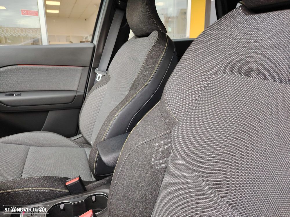 Renault Captur 1.0 TCe Intens Bi-Fuel - 19