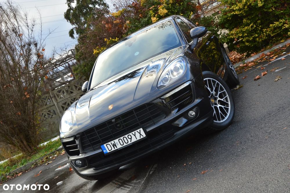 Porsche Macan - 31