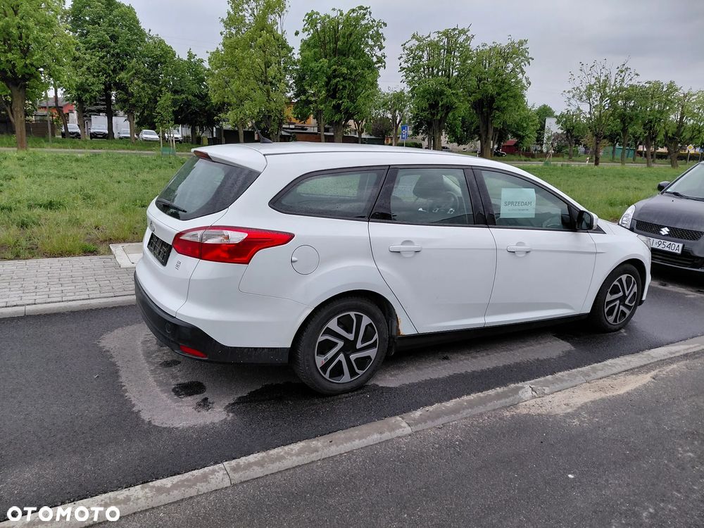 Ford Focus - 12