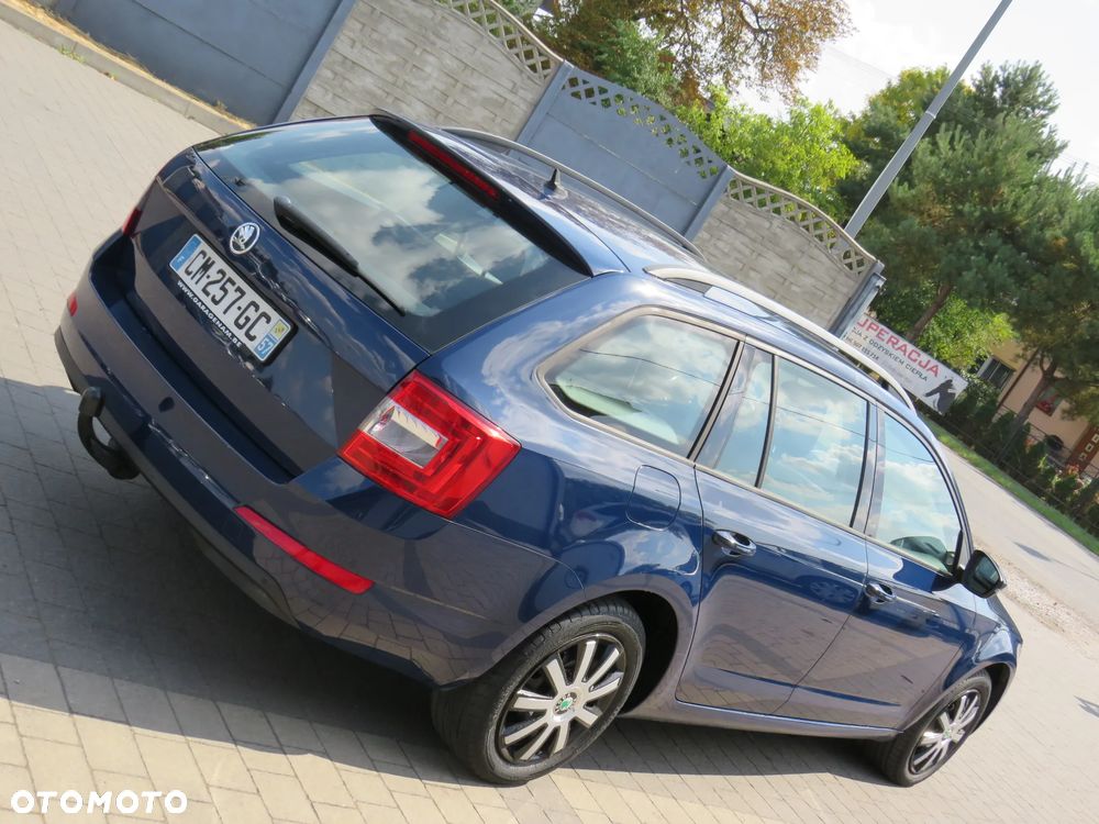 Skoda Octavia 1.6 TDI Ambition - 17