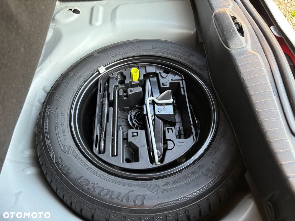 Peugeot 208 PureTech 82 Stop & Start Signature - 21