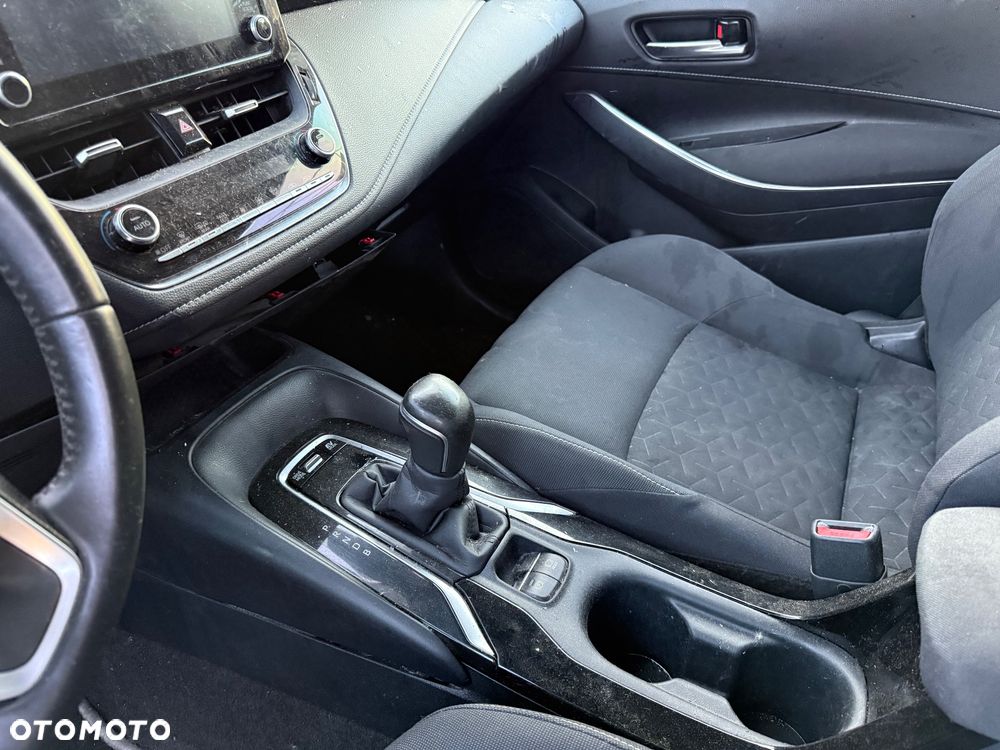 Toyota Corolla 1.8 Hybrid Executive - 6