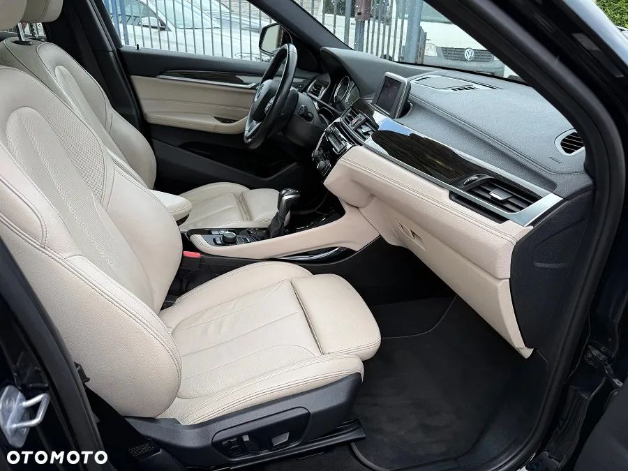 BMW X2 - 36