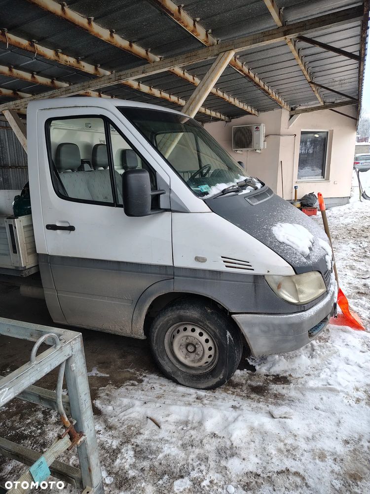 Mercedes-Benz Sprinter - 1
