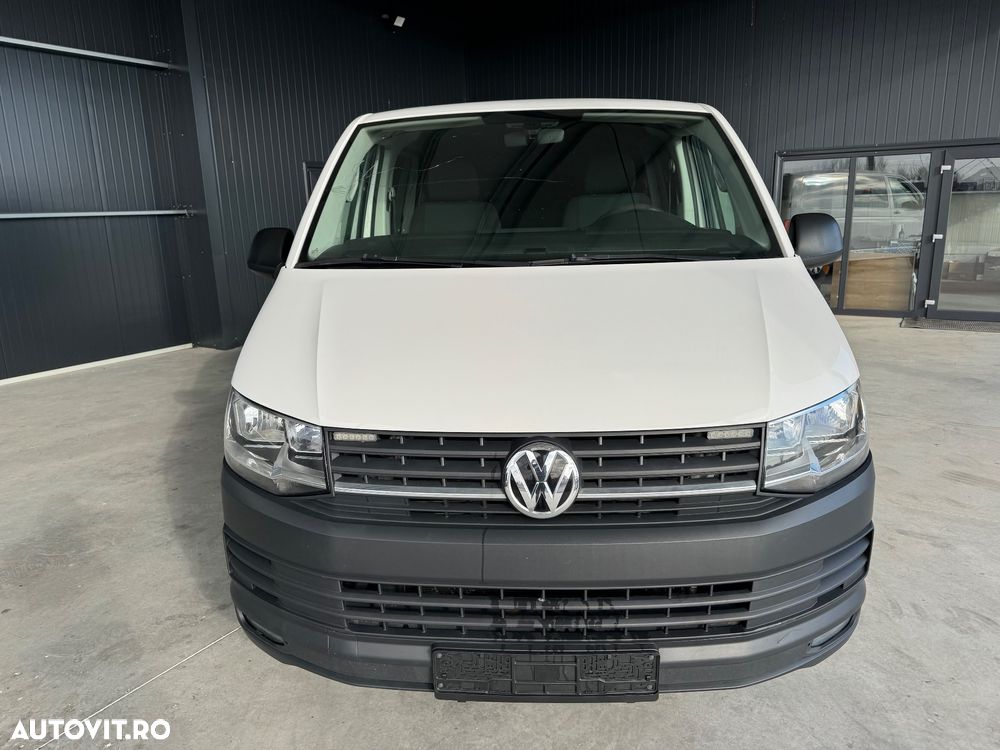 Volkswagen T6 Transporter - 10