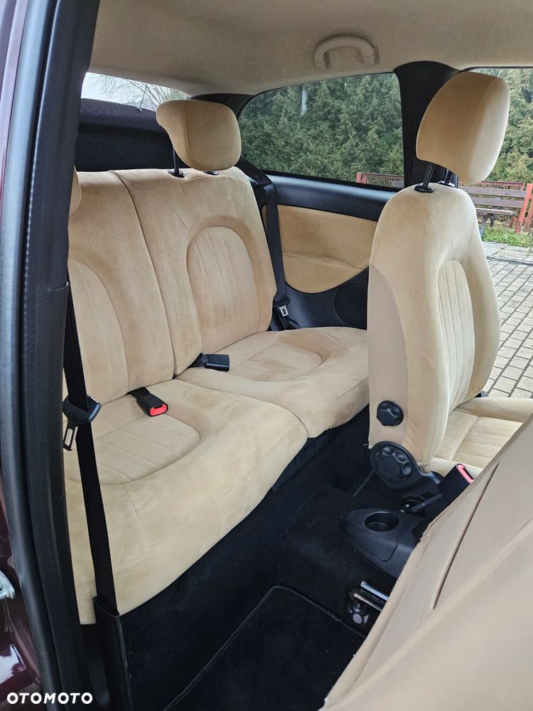 Lancia Ypsilon 1.4 8V Platino (4 os.) - 27