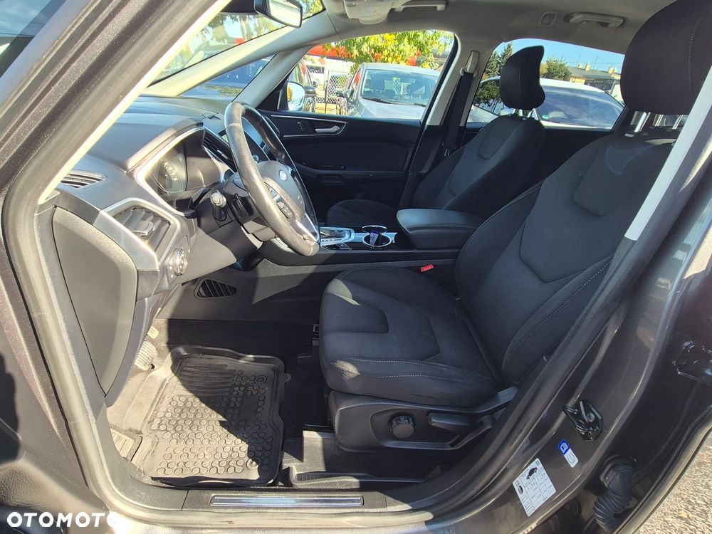 Ford S-Max 2.0 EcoBlue Titanium - 23