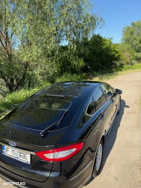 Ford Mondeo Vignale 2.0 TDCi Powershift - 6
