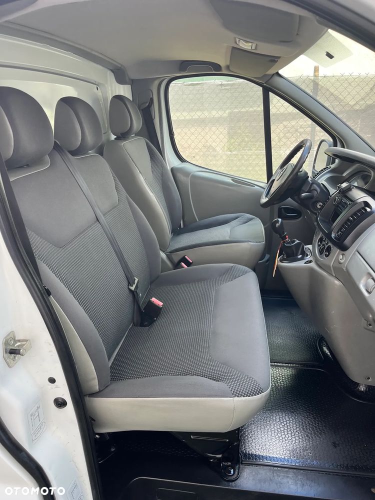 Opel vivaro - 6