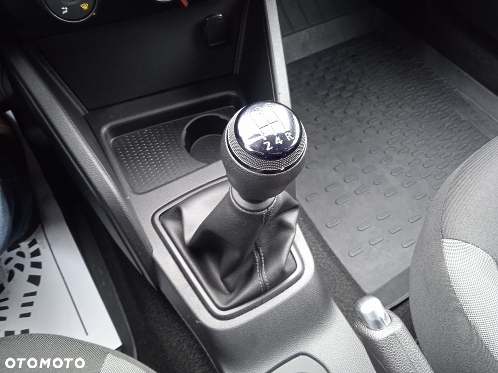 Dacia Duster 1.6 SCe Access - 21