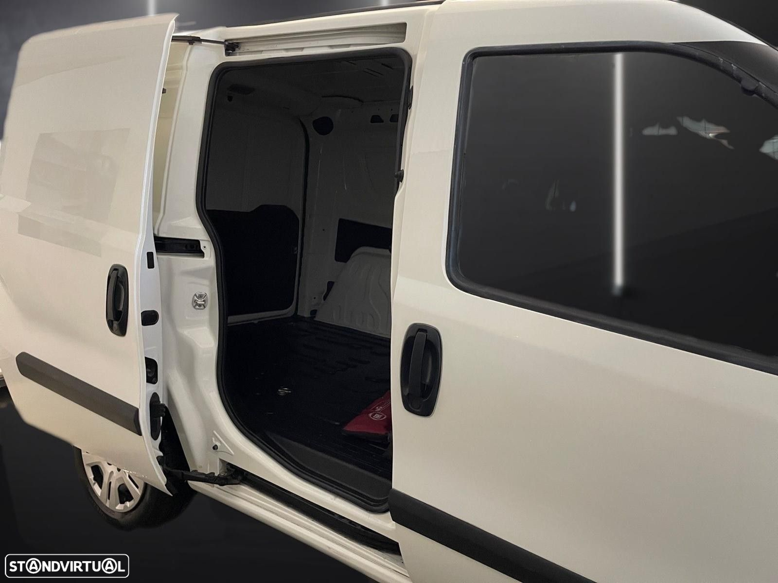 Fiat Doblo Combi 1.3 Multijet - 16