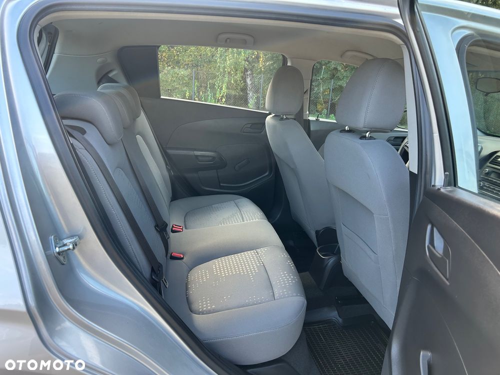 Chevrolet Aveo 1.2 LS - 14