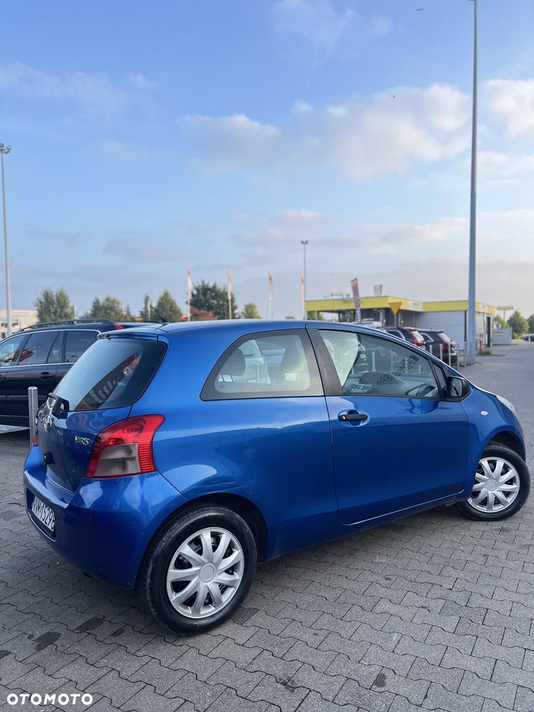 Toyota Yaris 2008 photo 4