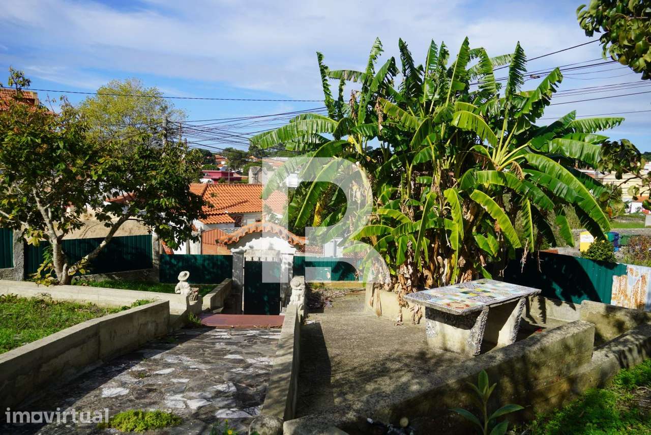 Quinta com 2 moradias independentes no Mucifal, Colares - Grande imagem: 2/32