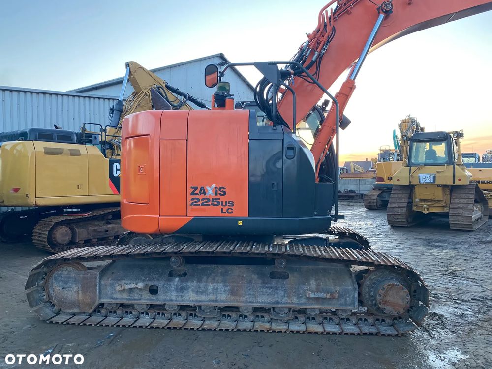 Hitachi ZX225USLC-5, 2013 ROK, KRÓTKI TYŁ, PODWOZIE 80% DOBRE, Z NIEMIEC - 15