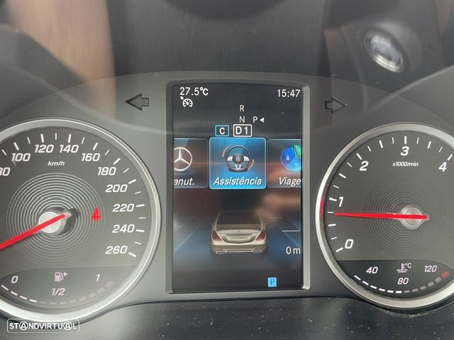 Mercedes-Benz C 180 d Station 9G-TRONIC - 32