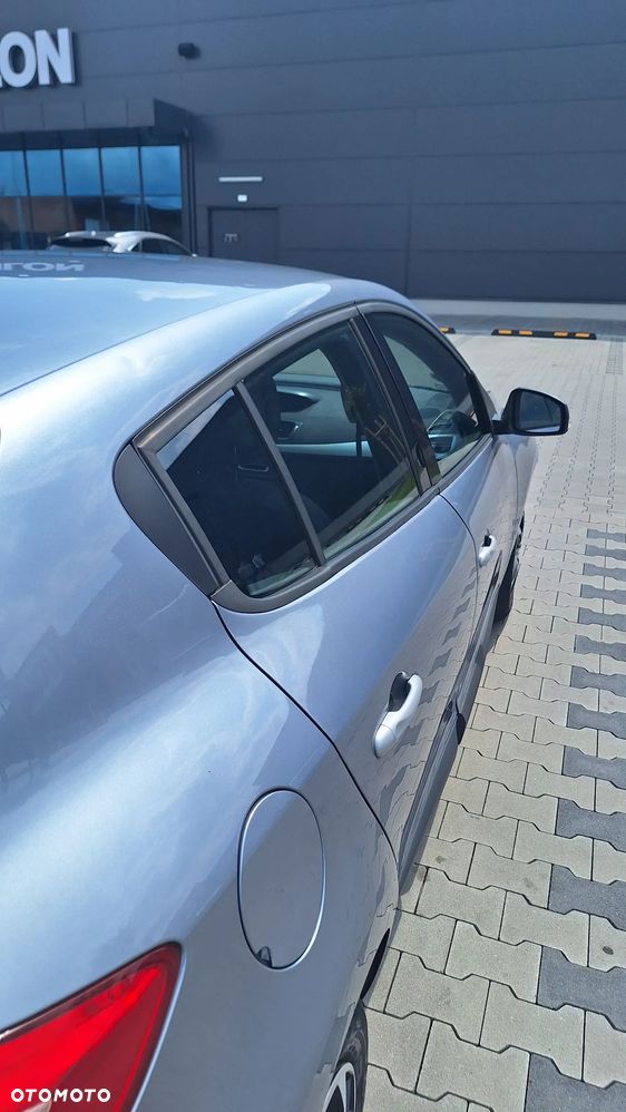 Renault Megane 2.0 16V Privilege CVT - 5