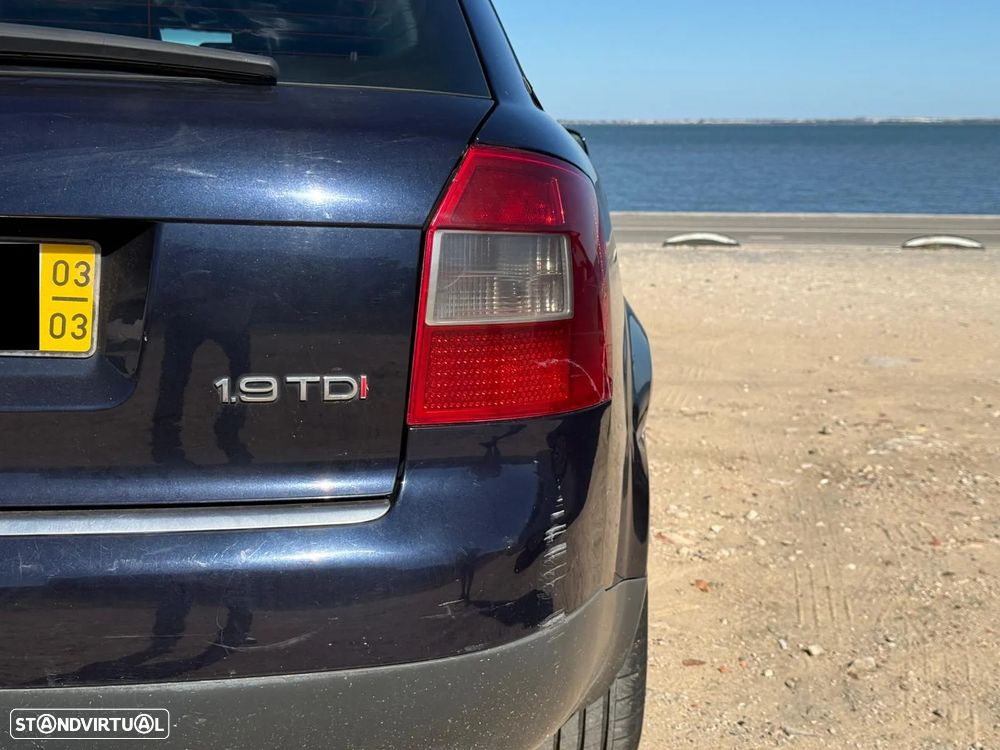 Audi A4 Avant 1.9 TDI m6 - 18