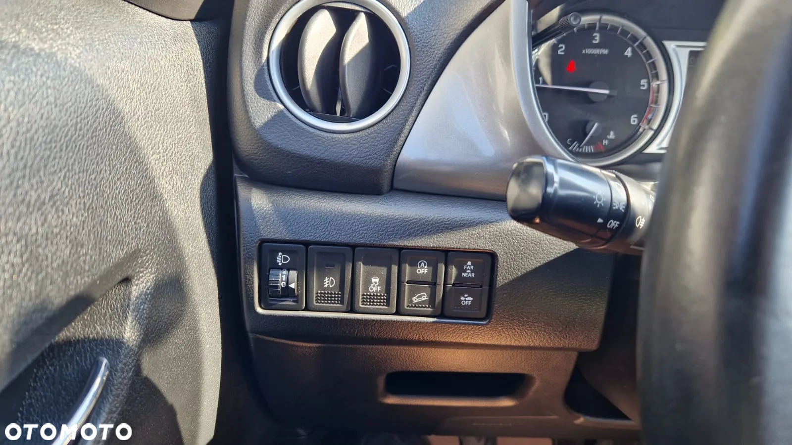 Suzuki Vitara 1.6 DDiS (4x4) Allgrip Comfort - 20