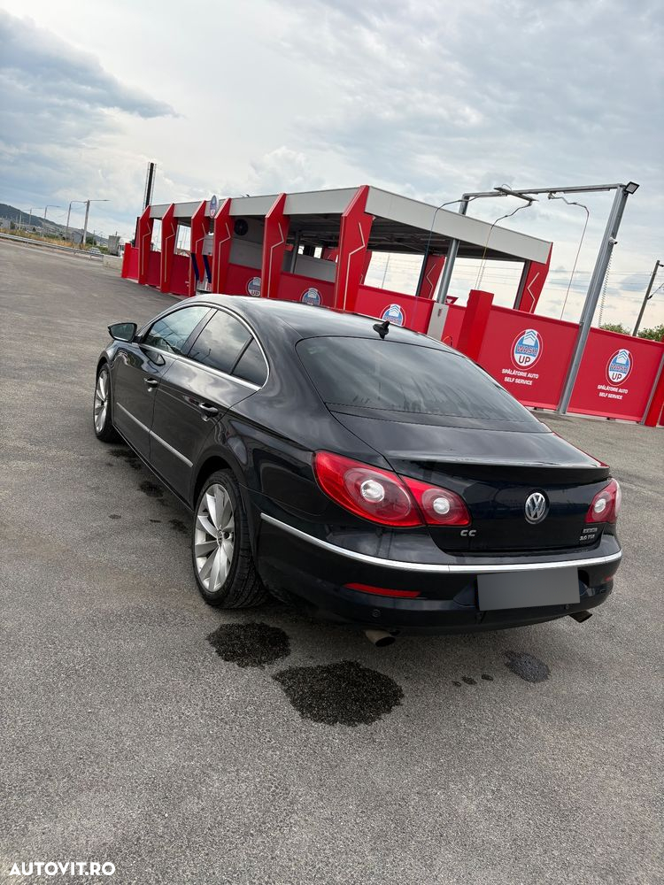Volkswagen Passat Variant 2.0 TDI 4Motion BlueMotion Technology Comfortline DSG - 3