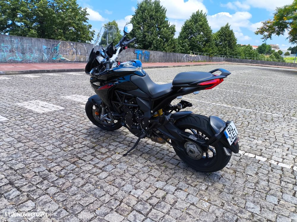 MV Agusta Turismo Veloce R - 12