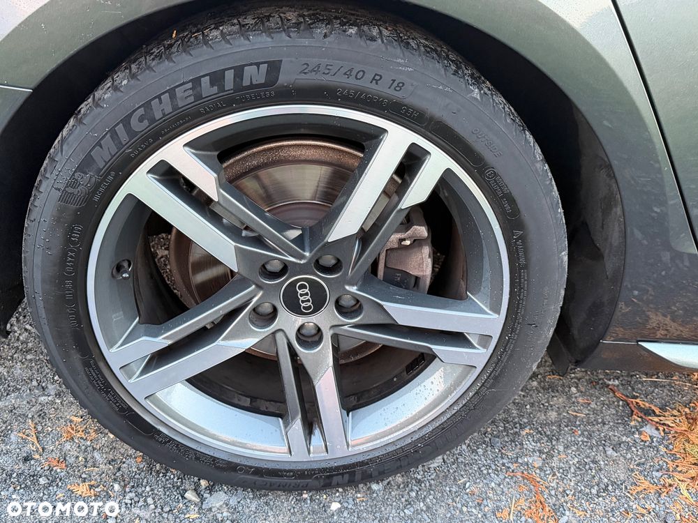 Audi A4 Avant 35 TFSI S tronic S line - 11