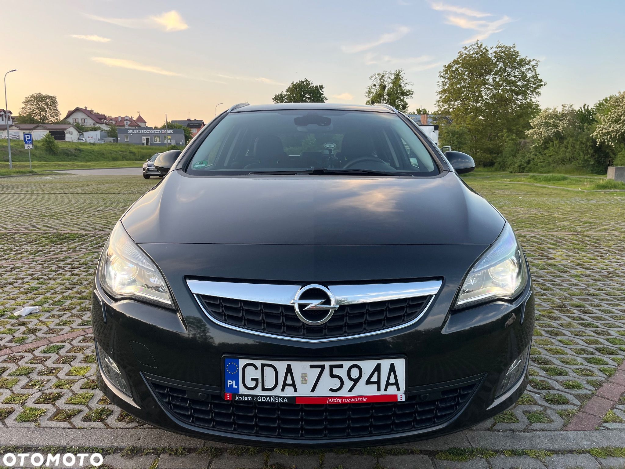 Opel Astra IV 1.4 T Enjoy - 1