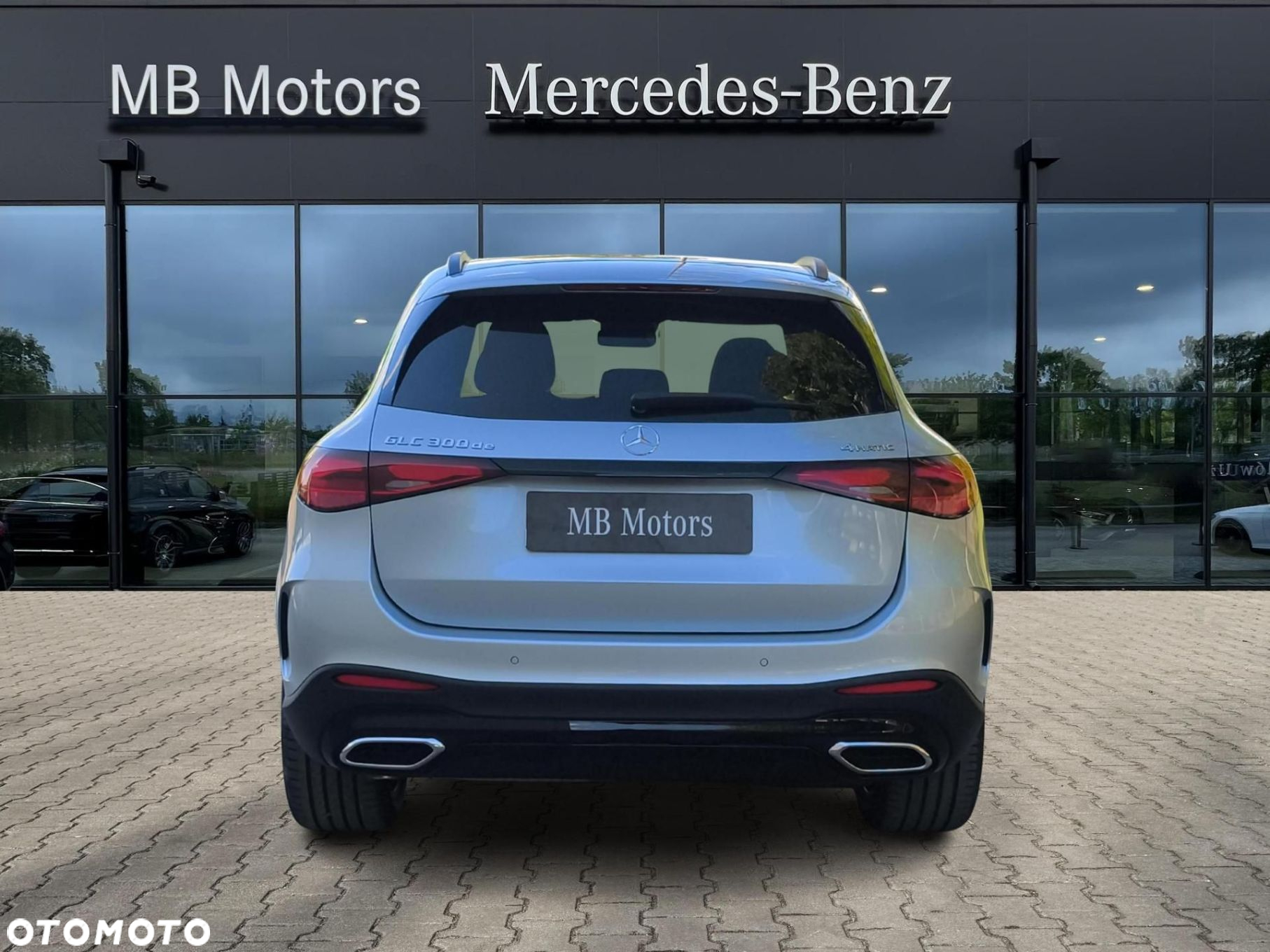 Mercedes-Benz GLC - 9