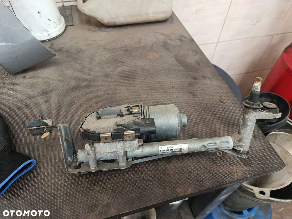 VW GOLF PLUS MECHANIZM WYCIERACZEK LEWY 5M0955023D - 1