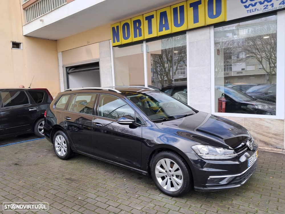 VW Golf Variant 1.6 TDi Confortline - 4