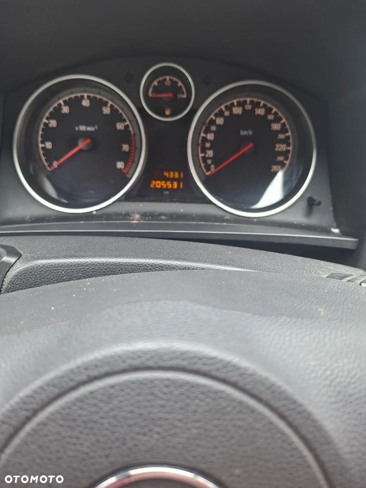 Opel Zafira 1.8 - 6