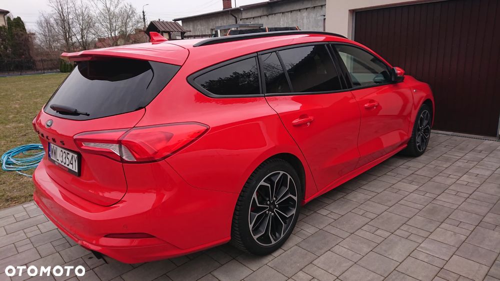 Ford Focus 1.5 EcoBoost ST-Line - 6