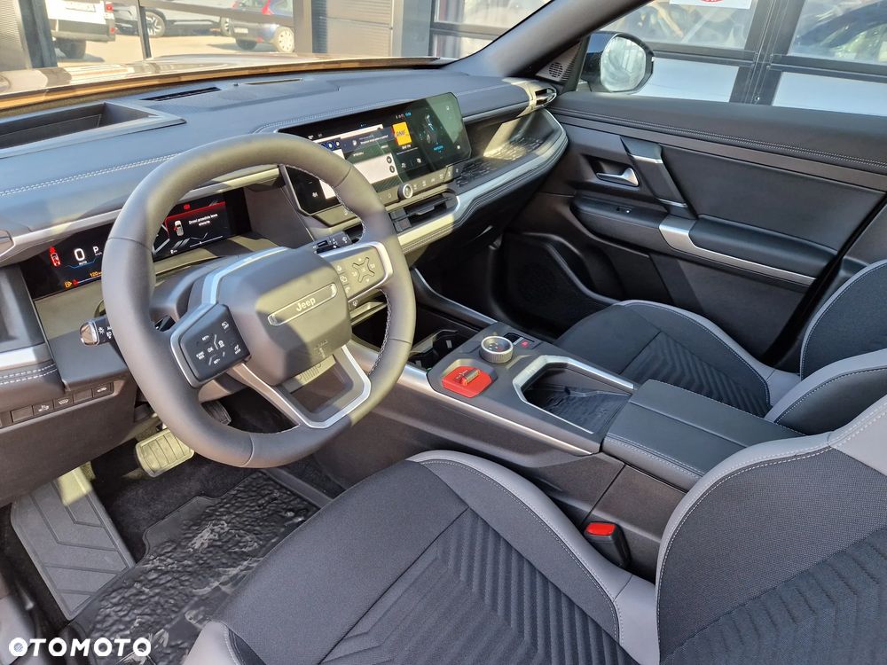Jeep Compass 1.2 T3 mHEV First Edition FWD DCT - 9
