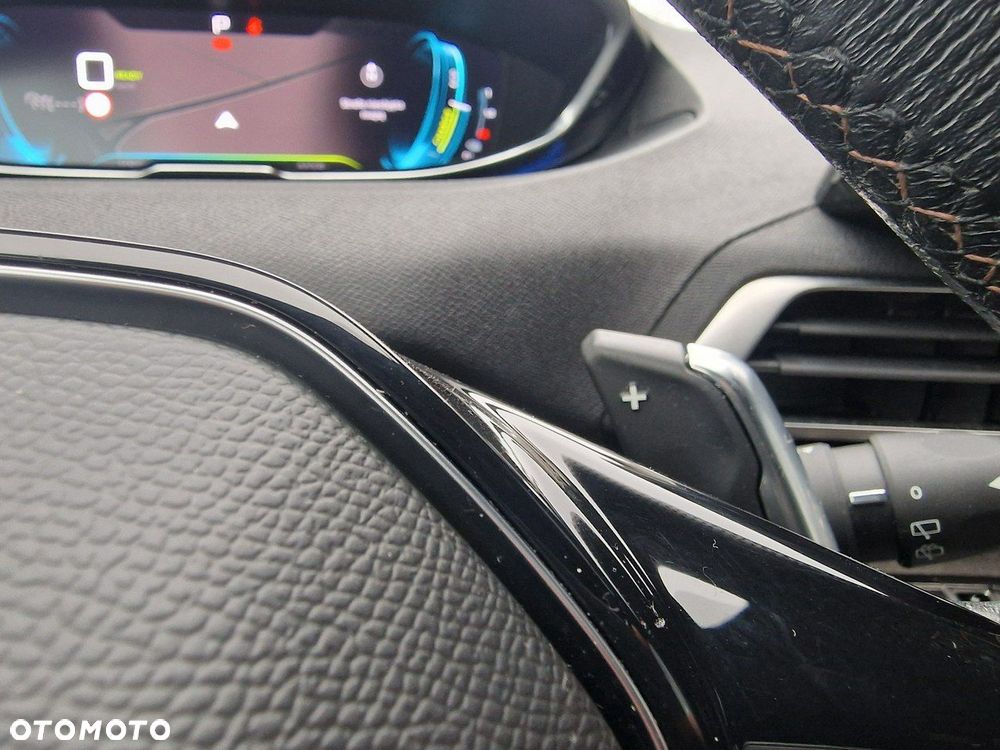 Peugeot 3008 1.6 PureTech HYbrid GT Line S&S EAT8 - 31