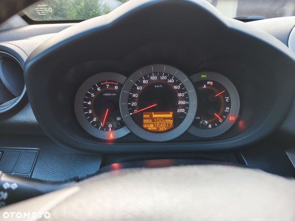 Toyota RAV4 - 2