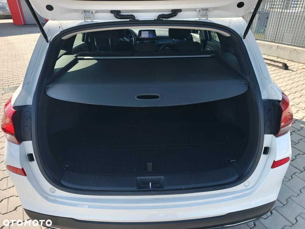 Hyundai i30 1.5 T-GDI 48V Smart - 14