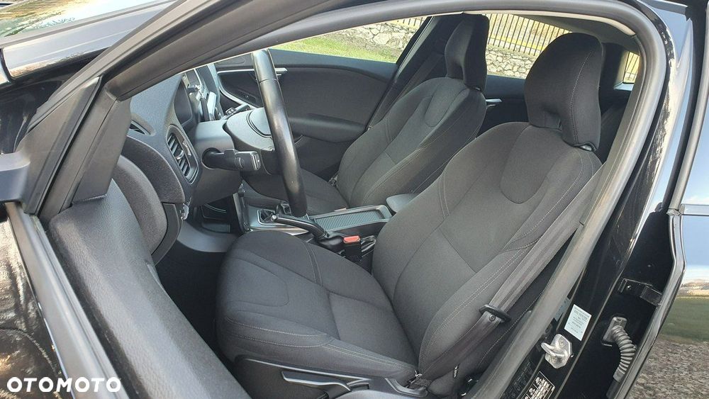 Volvo V40 D2 Kinetic - 7