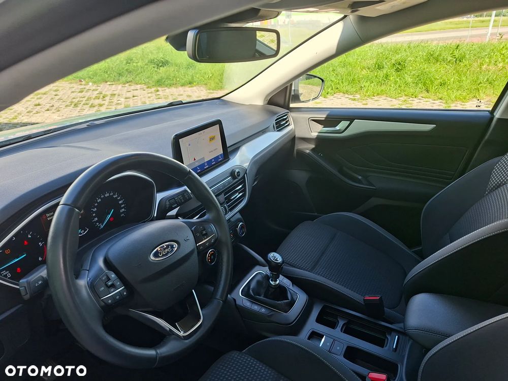 Ford Focus - 19