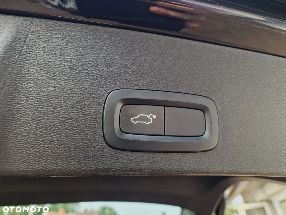 Volvo XC 40 D3 Momentum Pro - 15