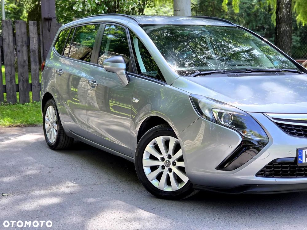 Opel Zafira 1.4 T Cosmo - 24