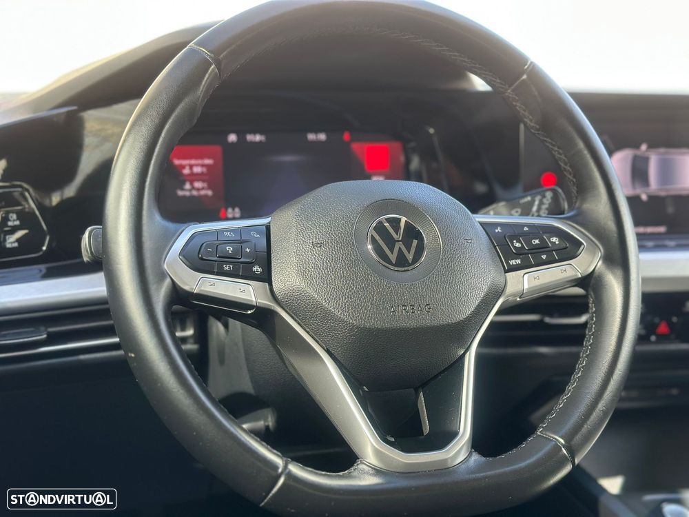 VW Golf 2.0 TDI Conceptline - 19
