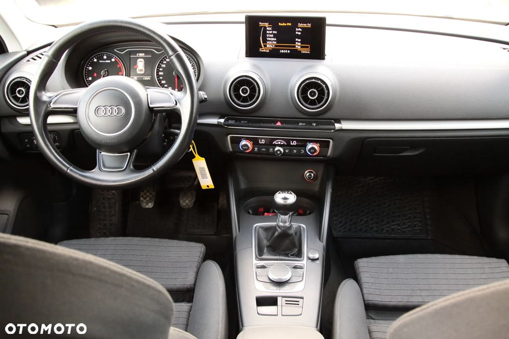 Audi A3 1.4 TFSI Edycja Specjalna - 16