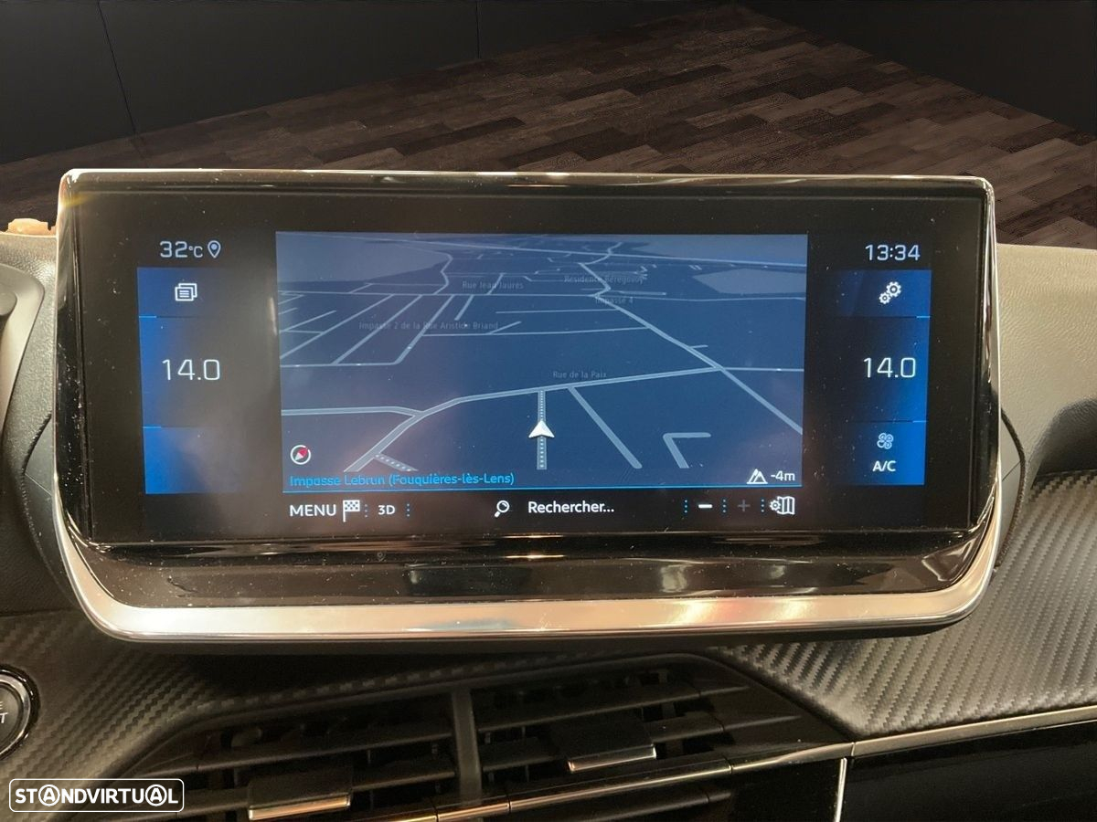 Peugeot 208 1.2 PureTech Allure - 12