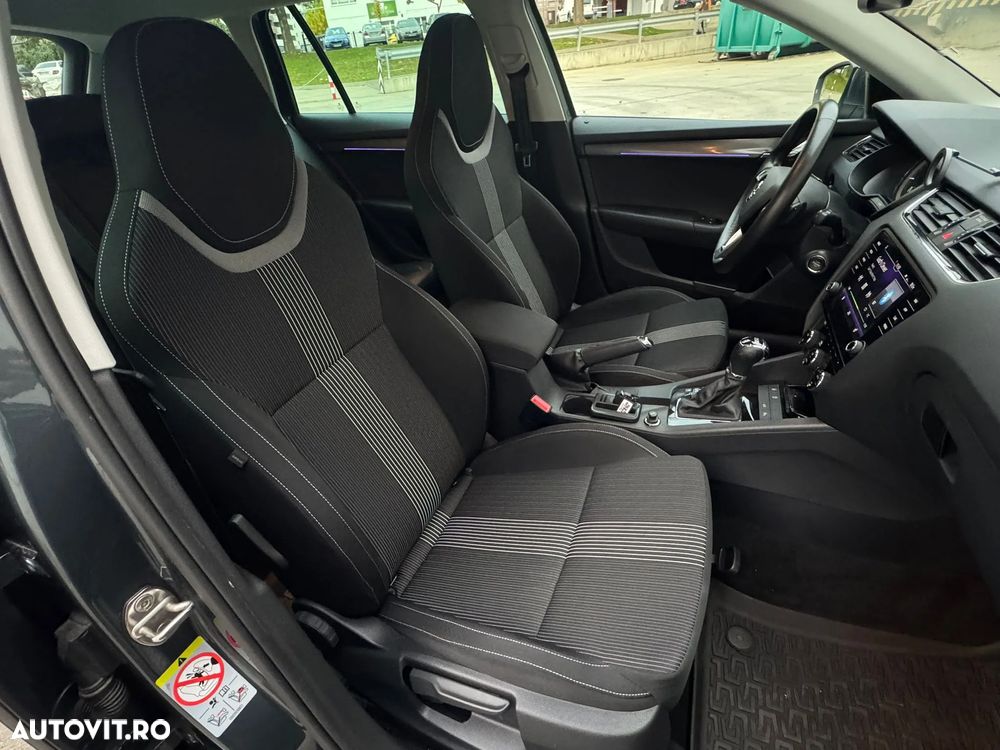 Skoda Octavia ver-2-0-tdi-150-cp-dsg-sportline - 8