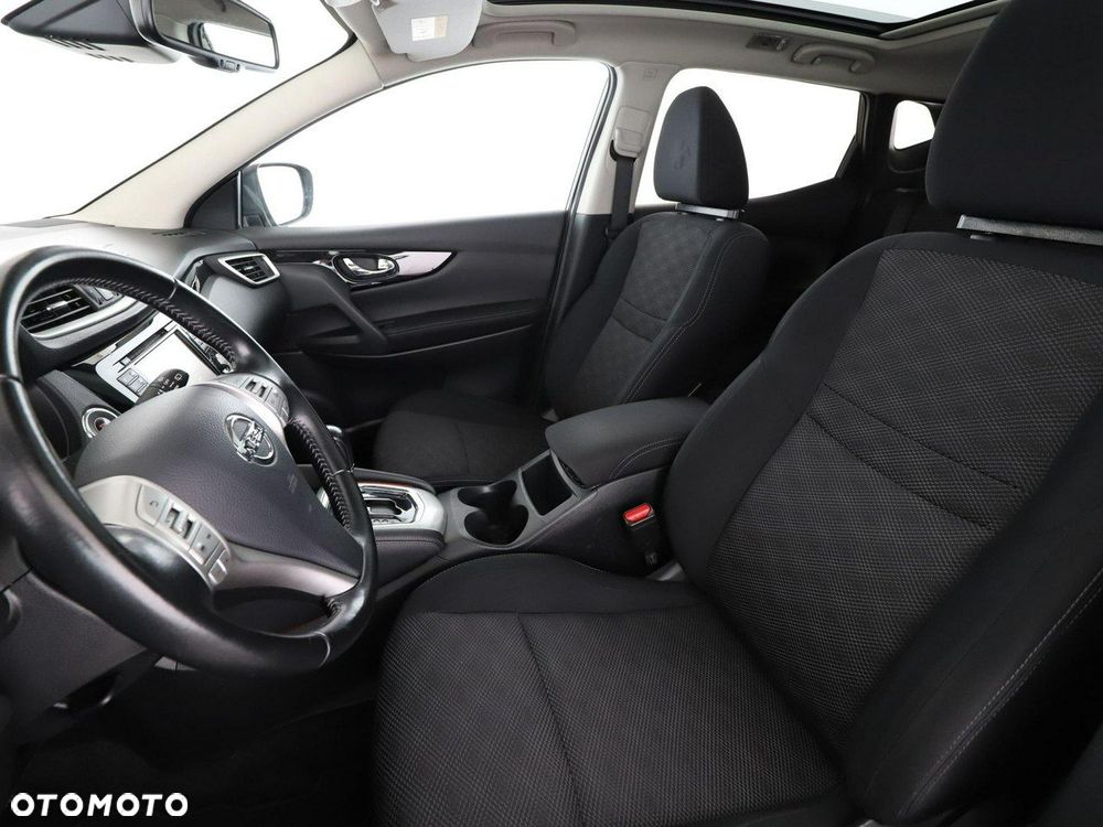 Nissan Qashqai 1.6 DCi Xtronic TEKNA - 13
